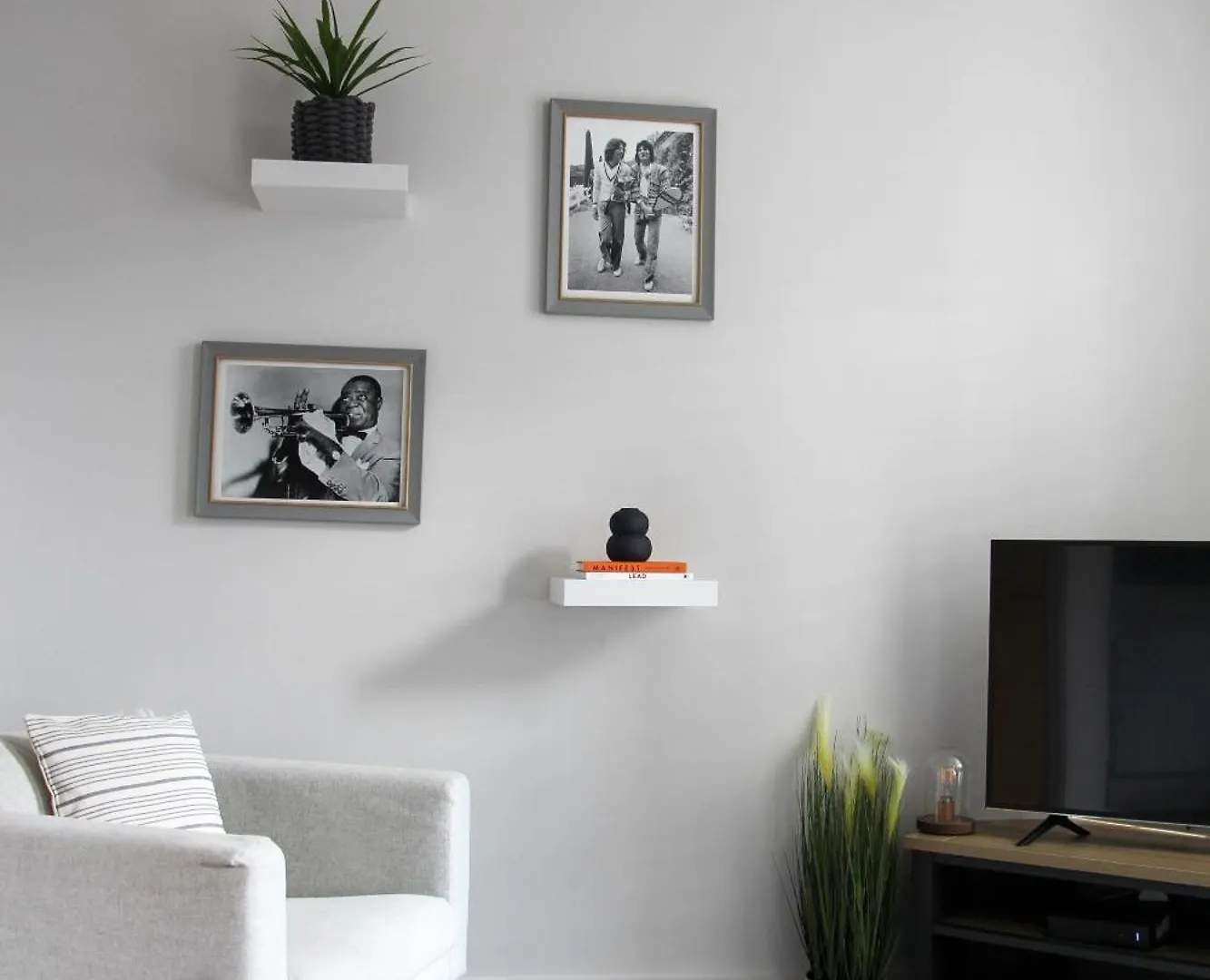 New, Luxury Apartment In Town Centre Cheltenham United Kingdom