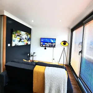 https://1-bed-apartmentleeds-city-space.yorkshirehotels.net